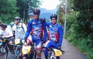 4 membres de l'USMV VTT à la MB RACE