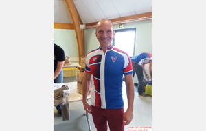 Remise des nouvelles tenues USMV CYCLOTOURISME